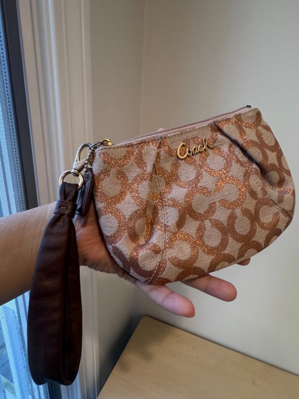 Coach Metallic Rose Gold Signature Wristlet 🔥